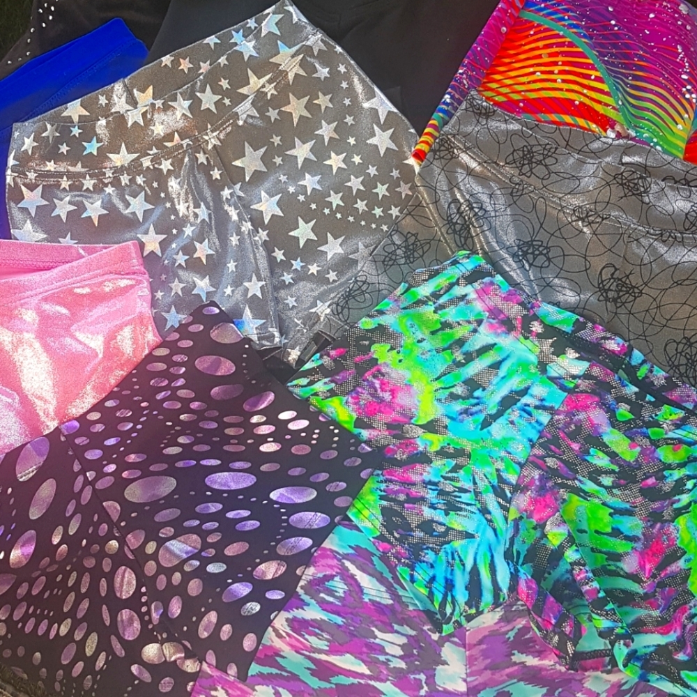 "21" Pairs of Girls spandex shorts